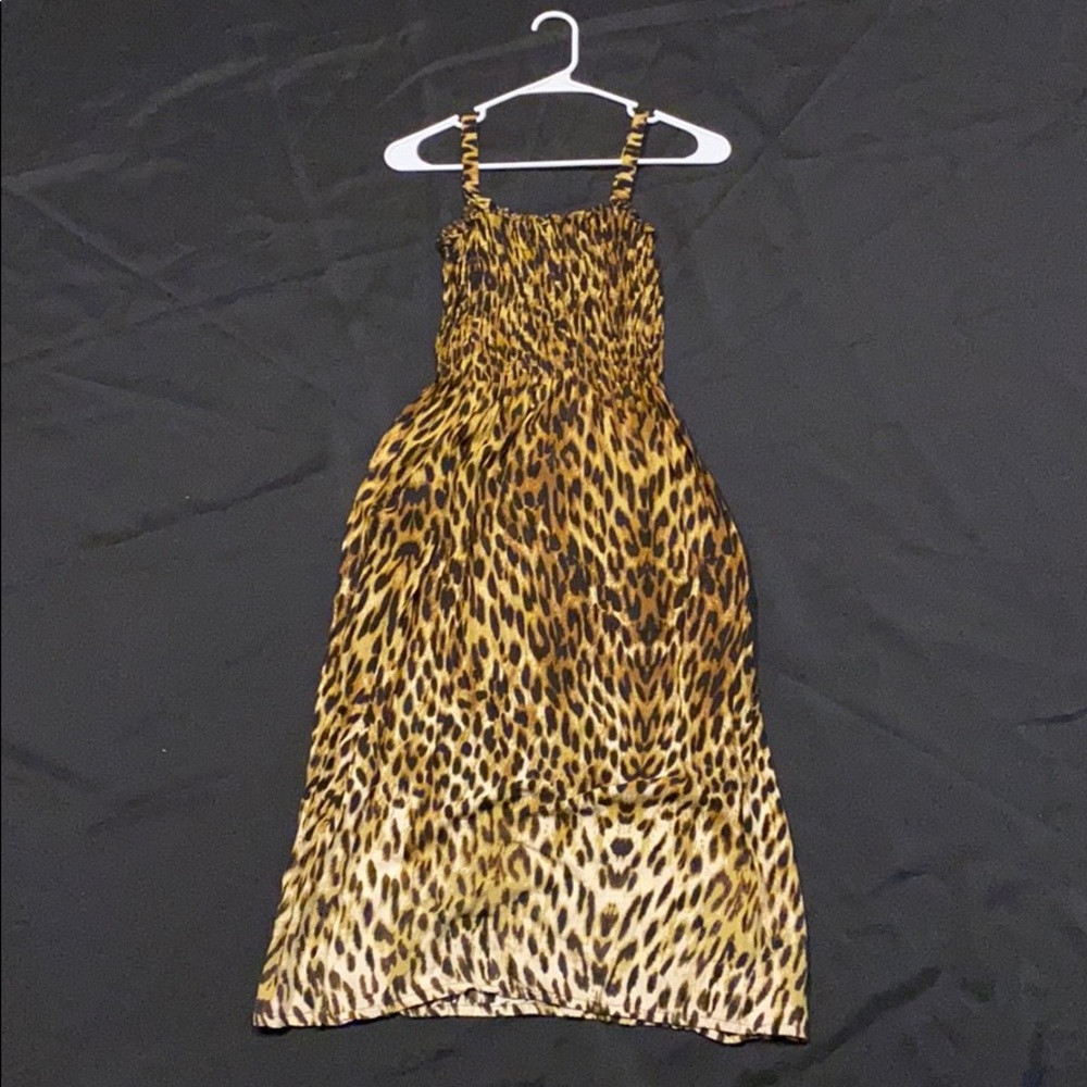 Dress - Picture 2 of 4